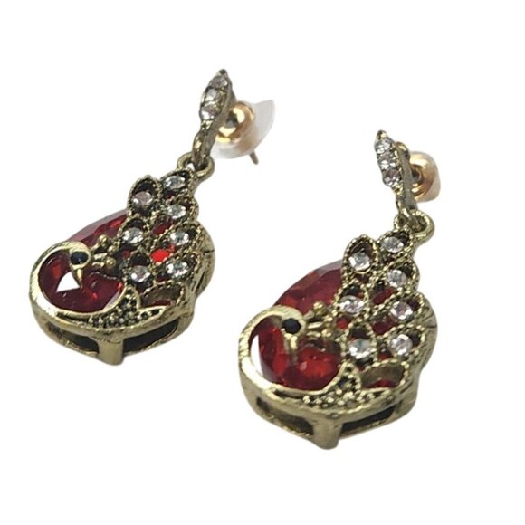 Red Crystal & Rhinestone Teardrop Dangle Earrings Antique Gold Filigree Setting - Picture 5 of 5